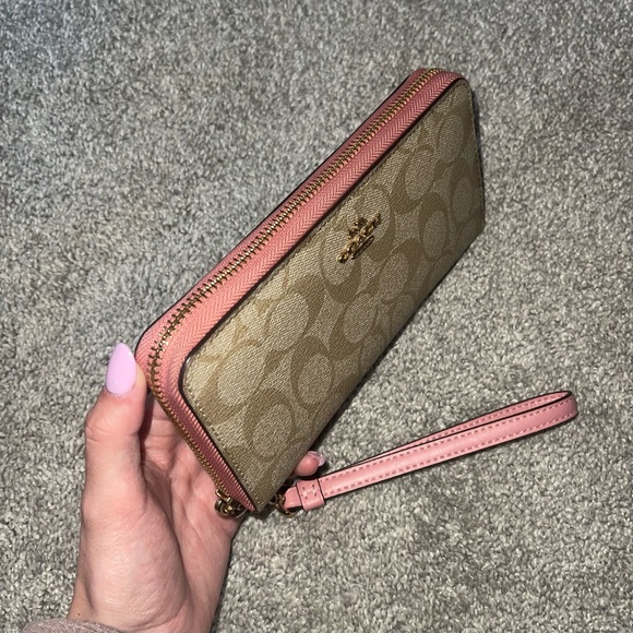 COACH WALLET - Picture 2 of 4